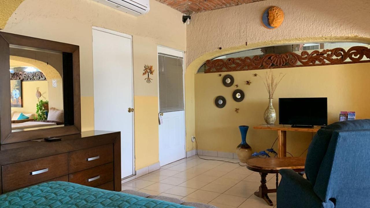 Casa De La Abuela Bed and Breakfast Ajijic Εξωτερικό φωτογραφία