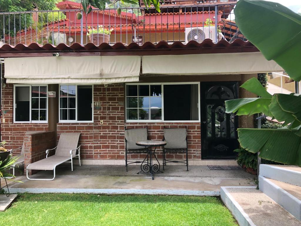 Casa De La Abuela Bed and Breakfast Ajijic Εξωτερικό φωτογραφία
